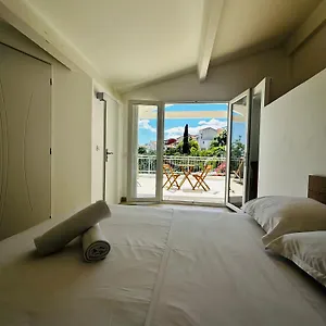 Les Luxueuses Terrasses Du Roucas Villa